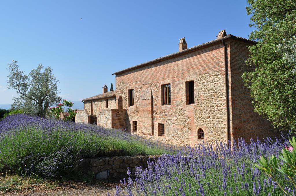 דירות מונטלצ'ינו Antica Grancia Di Quercecchio מראה חיצוני תמונה